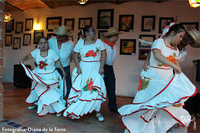 Casa Musa - Aniversario FAEE A.C. y Ernesto de la Torre 4