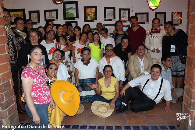 Casa Musa - Aniversario FAEE A.C. y Ernesto de la Torre 3